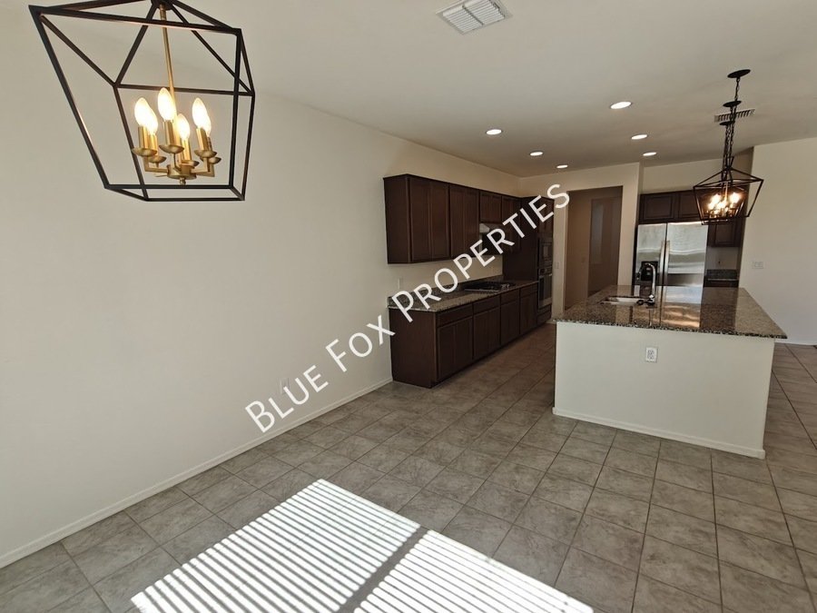 5525 W Lazy Farm Drive property image