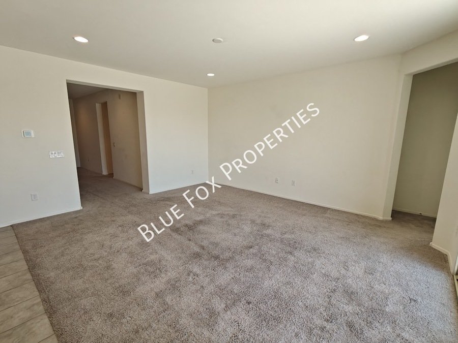 5525 W Lazy Farm Drive property image