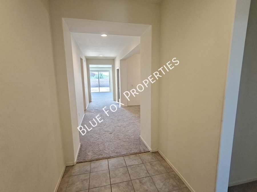 5525 W Lazy Farm Drive property image