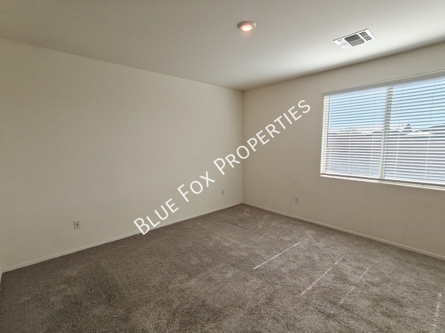 5525 W Lazy Farm Drive property image