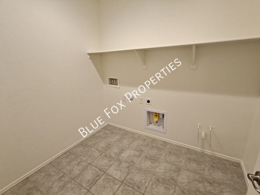 5525 W Lazy Farm Drive property image