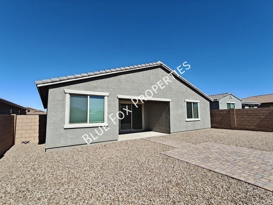 5525 W Lazy Farm Drive property image