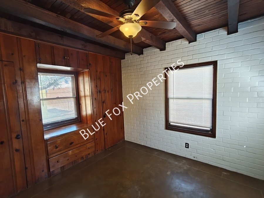 1211 N Jones Boulevard Unit 2 property image