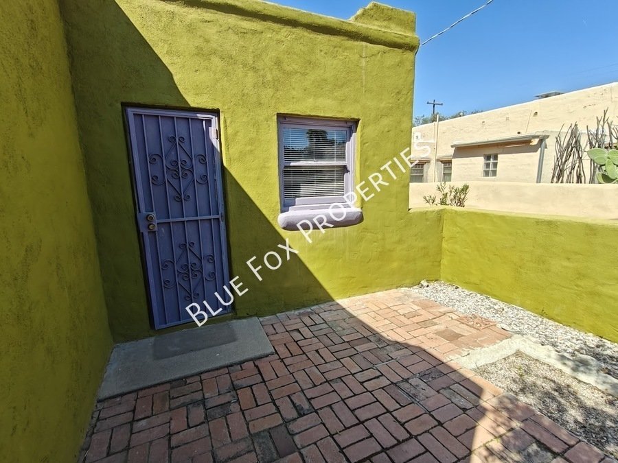 1211 N Jones Boulevard Unit 2 property image