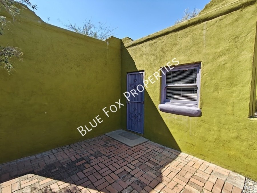 1211 N Jones Boulevard Unit 2 property image