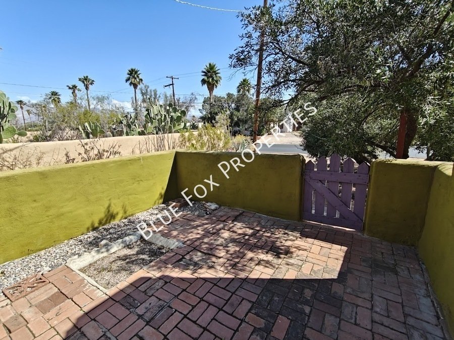 1211 N Jones Boulevard Unit 2 property image