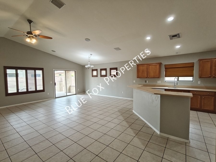 12232 N Sora Place property image