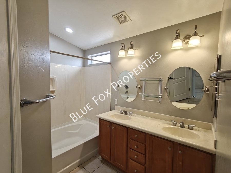 12232 N Sora Place property image