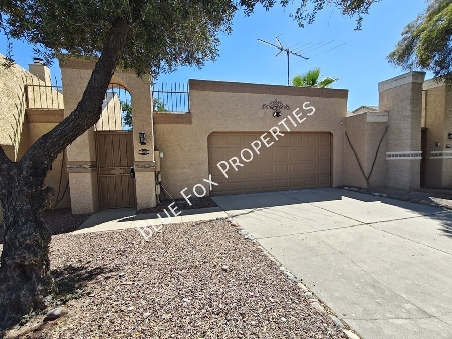 3049 W Avenida Destino property image
