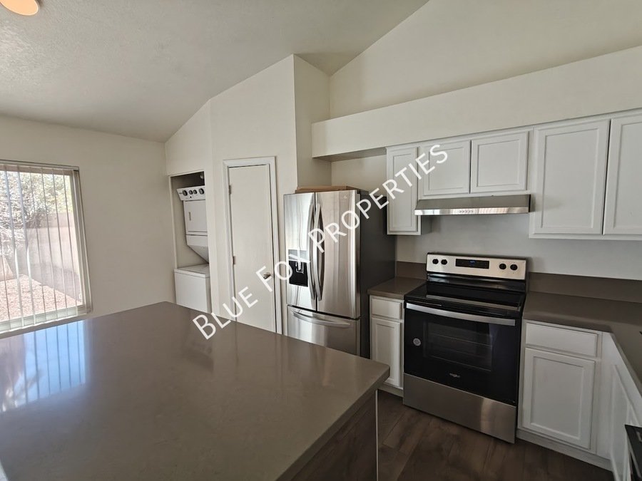 3049 W Avenida Destino property image