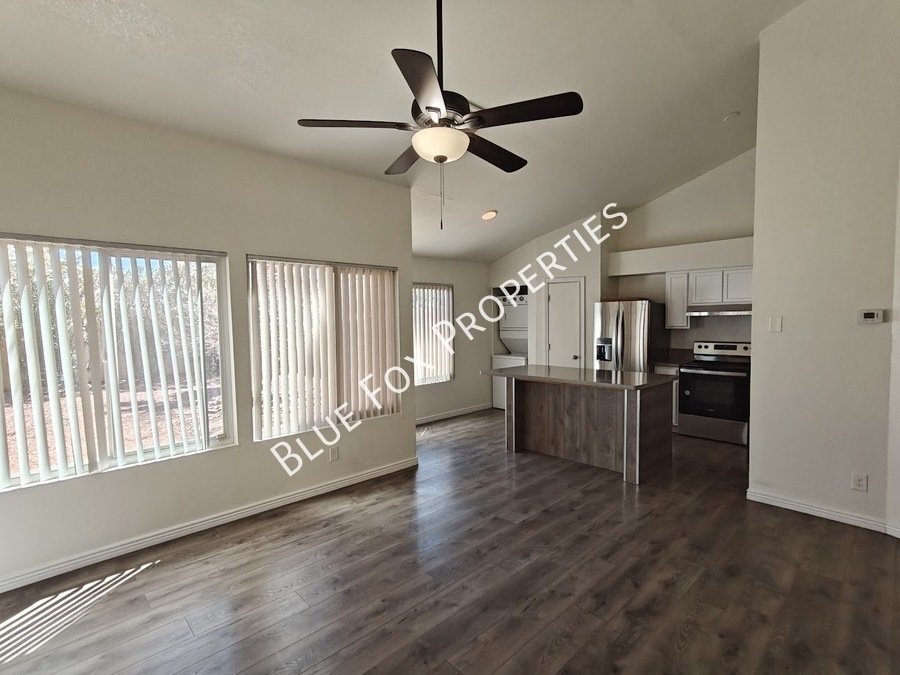 3049 W Avenida Destino property image