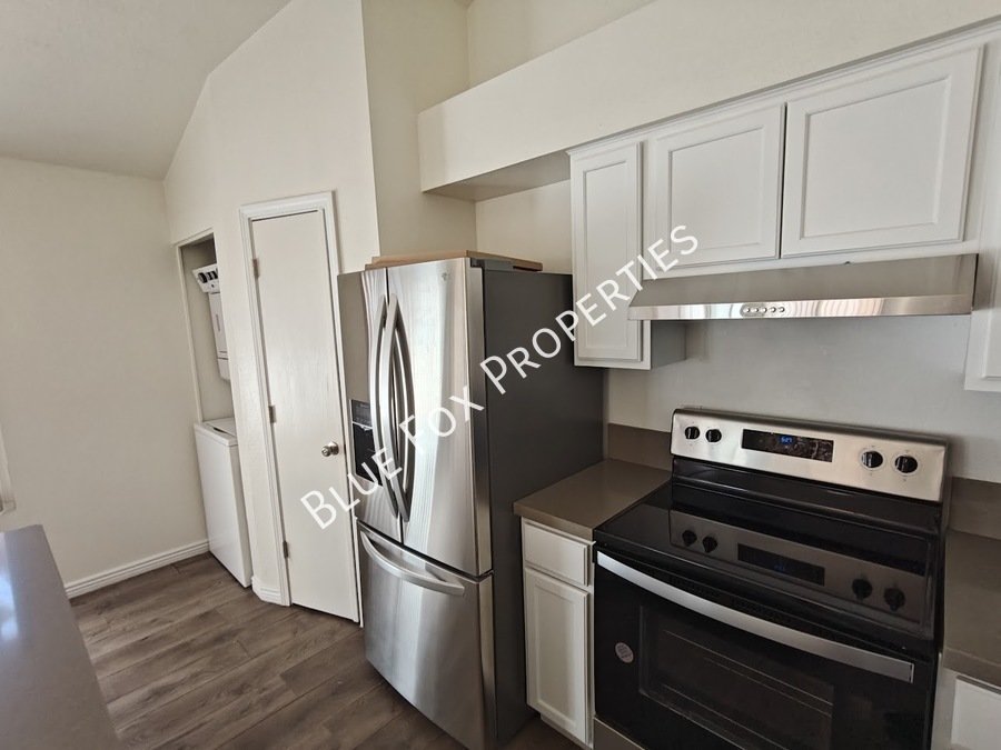 3049 W Avenida Destino property image
