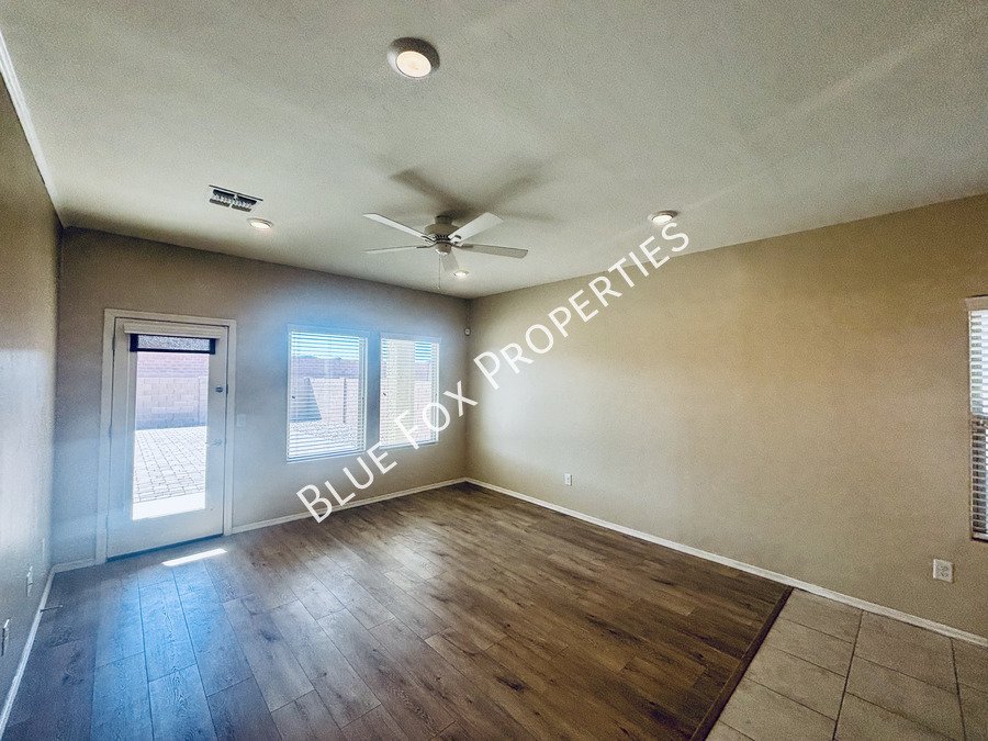 10232 North Crooked Peak Trail property image