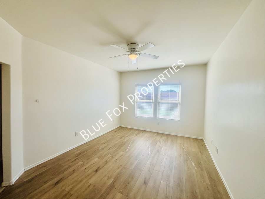 10232 North Crooked Peak Trail property image