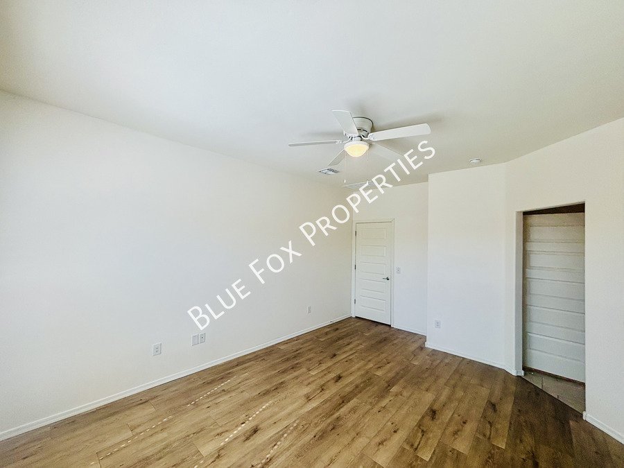 10232 North Crooked Peak Trail property image