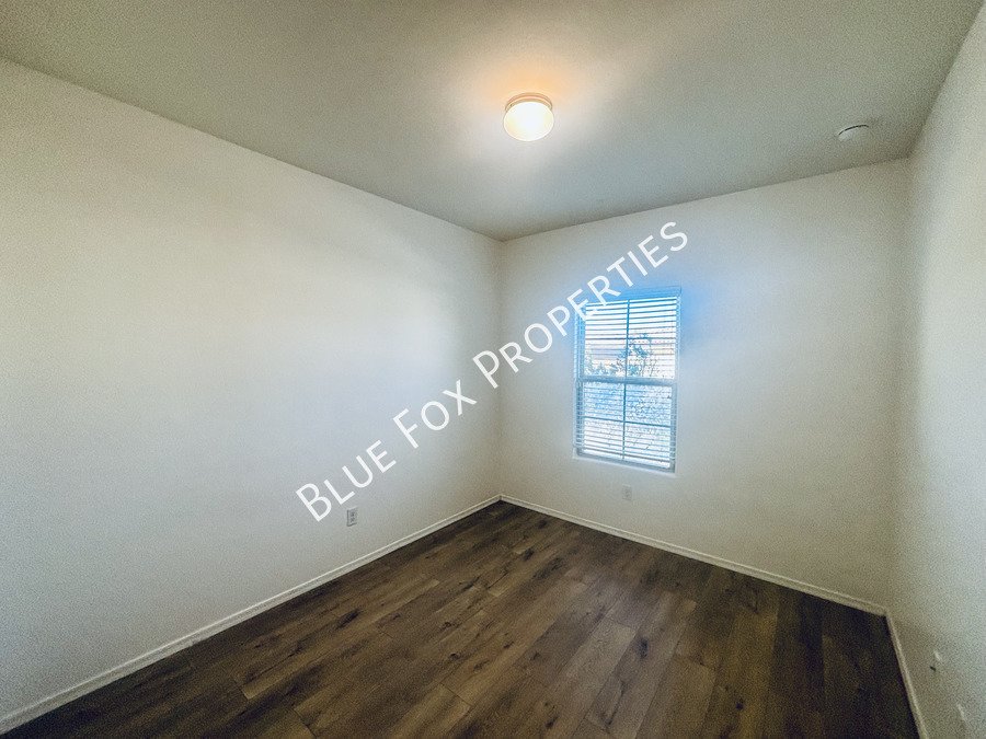 10232 North Crooked Peak Trail property image