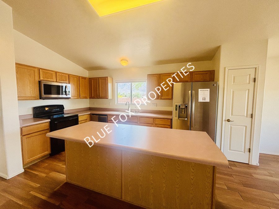 10451 North Calle Verano Seco property image