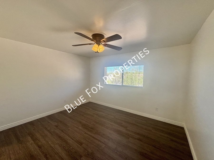 900 E Vía Lucitas property image