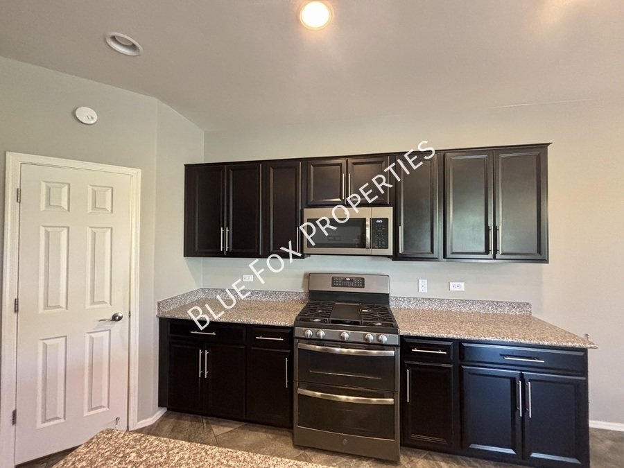 3156 S Three D Court property image