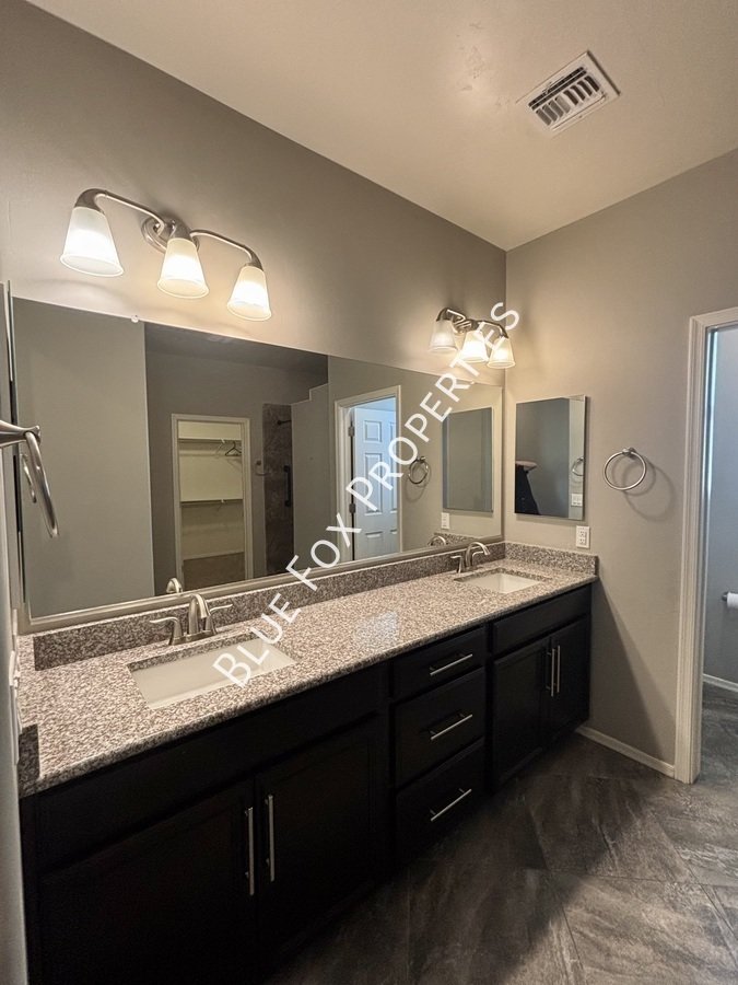 3156 S Three D Court property image