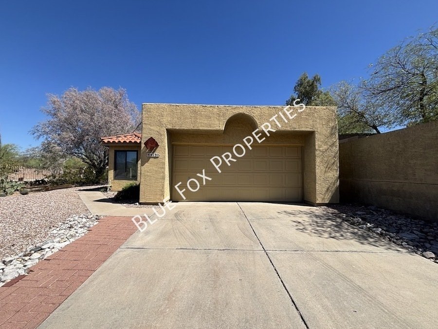 Beautiful 3 bed 2 bath home in NW Tucson property image