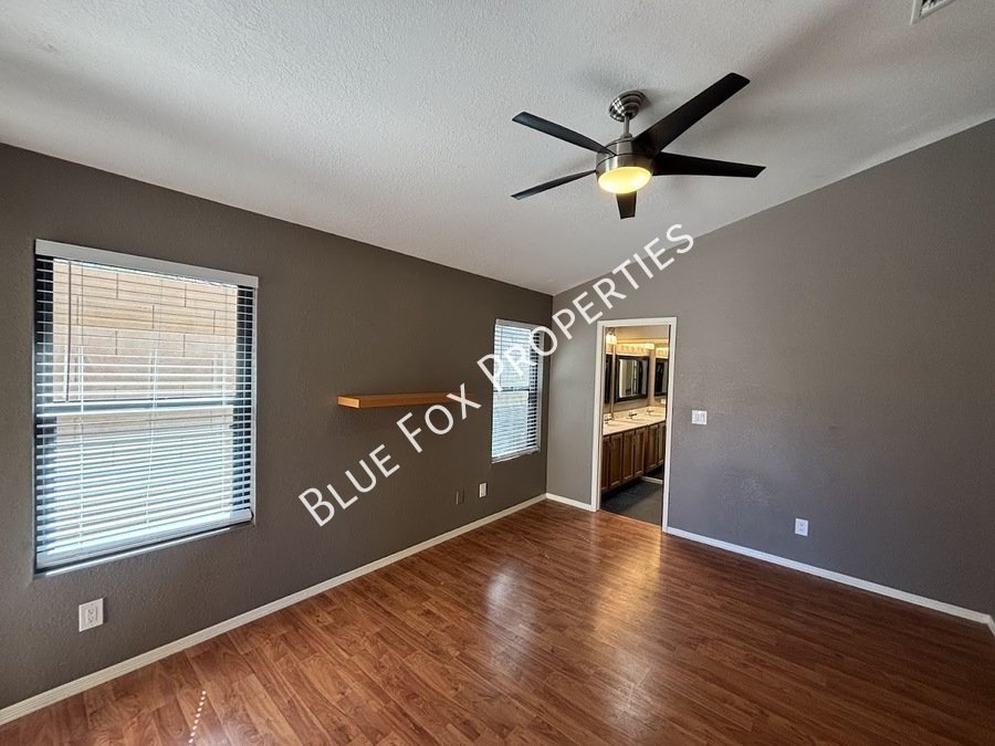 Beautiful 3 bed 2 bath home in NW Tucson property image