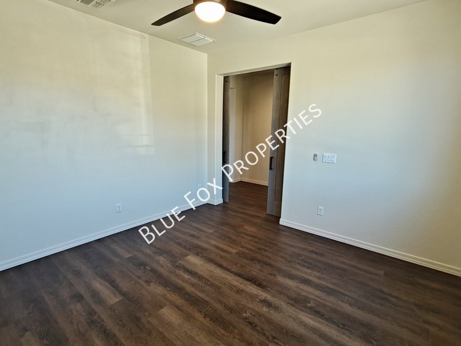 8454 N Lone Ranger Road property image