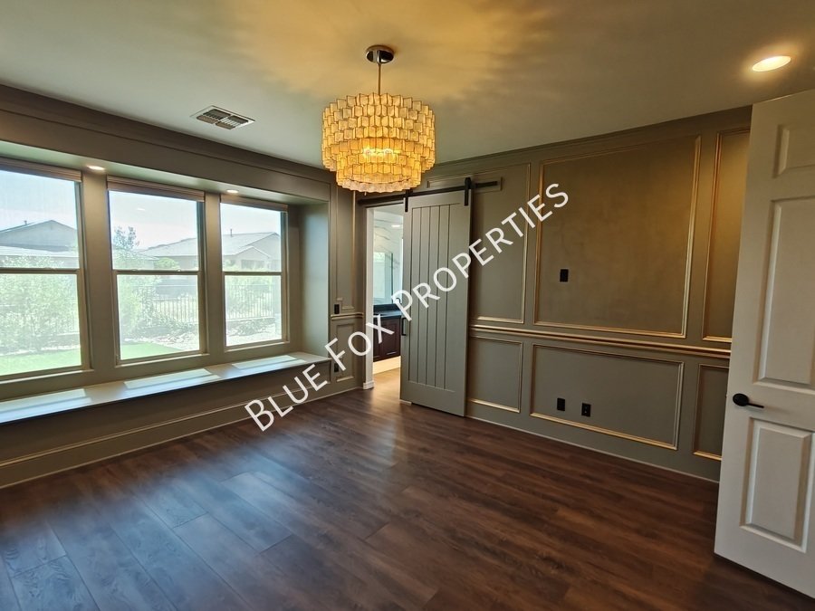 8454 N Lone Ranger Road property image