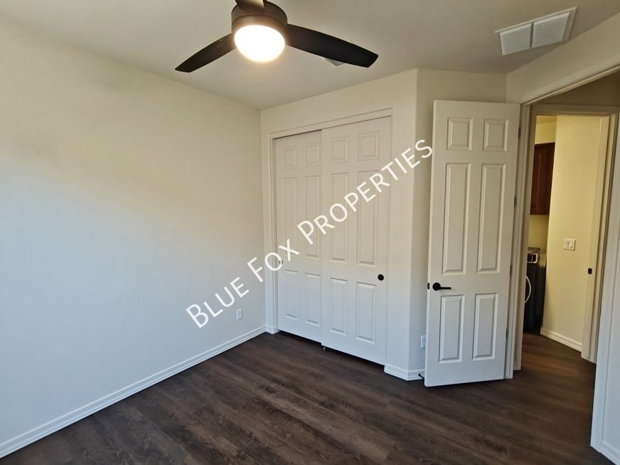 8454 N Lone Ranger Road property image