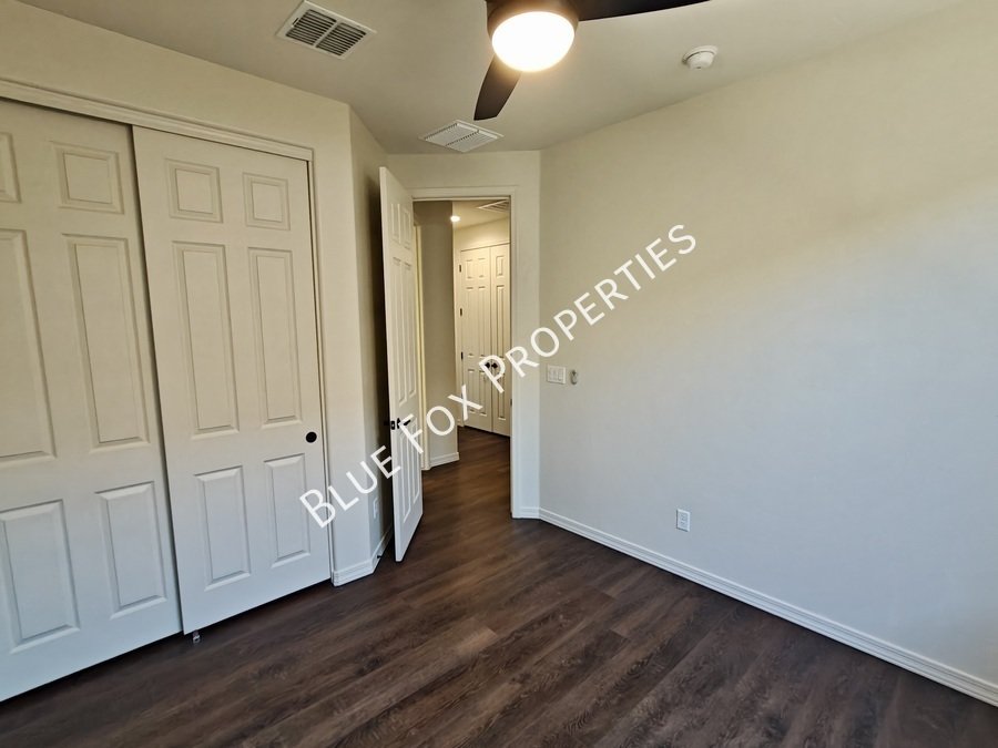 8454 N Lone Ranger Road property image