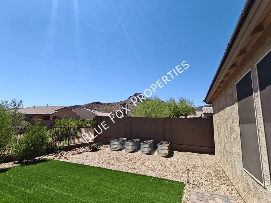 8454 N Lone Ranger Road property image