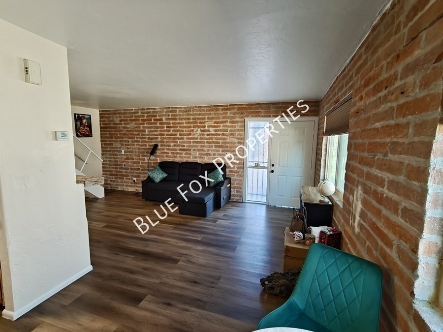 6666 E Calle Alegria Unit B property image