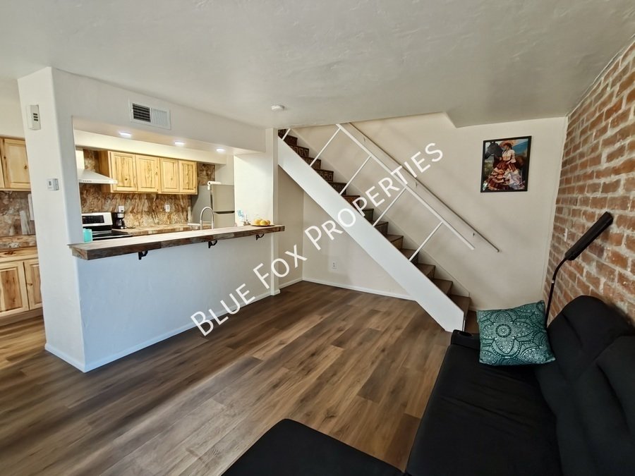 6666 E Calle Alegria Unit B property image
