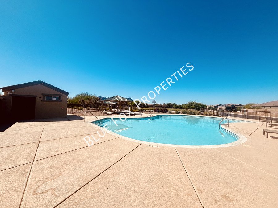 10232 North Crooked Peak Trail property image