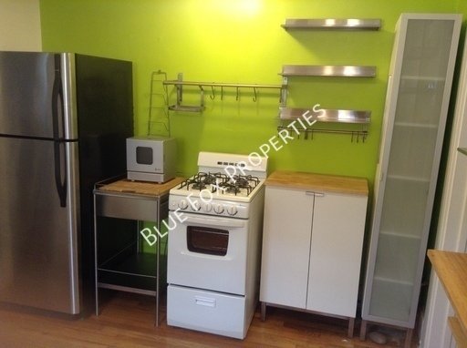 1 bed/1 bath home built in 1926 with modern charm property image