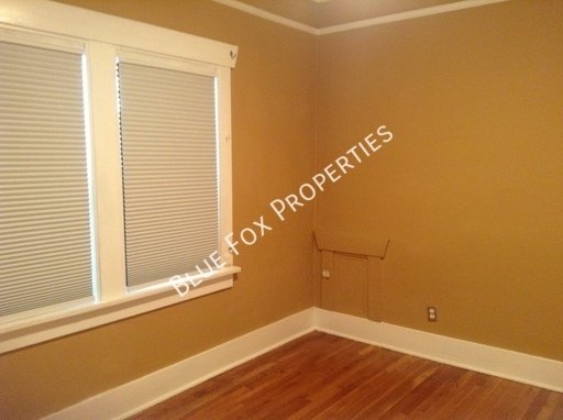 1 bed/1 bath home built in 1926 with modern charm property image