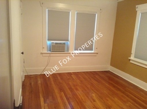 1 bed/1 bath home built in 1926 with modern charm property image