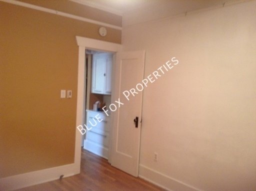 1 bed/1 bath home built in 1926 with modern charm property image