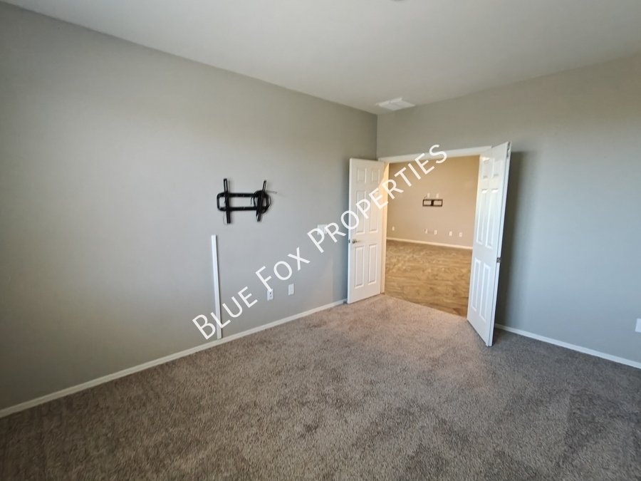 3156 S Three D Court property image