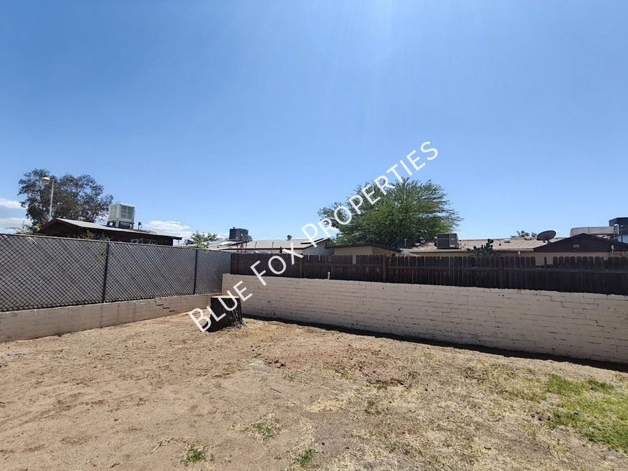Cute 1 Bedroom 1 Bath Near U of A -Save of Utilities property image