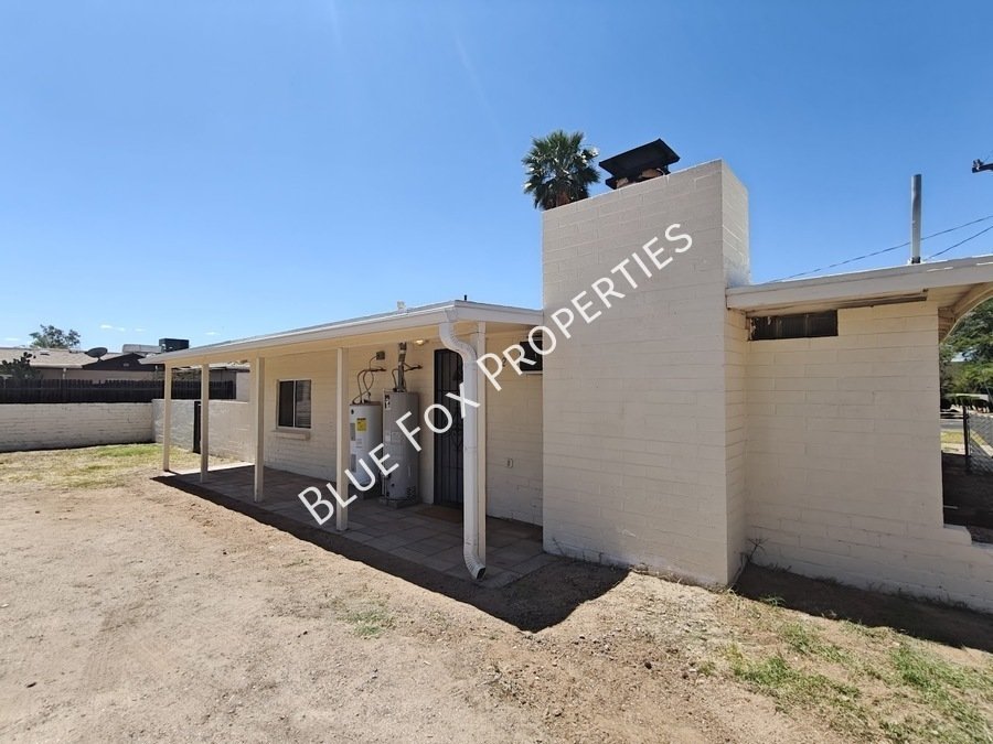 Cute 1 Bedroom 1 Bath Near U of A -Save of Utilities property image