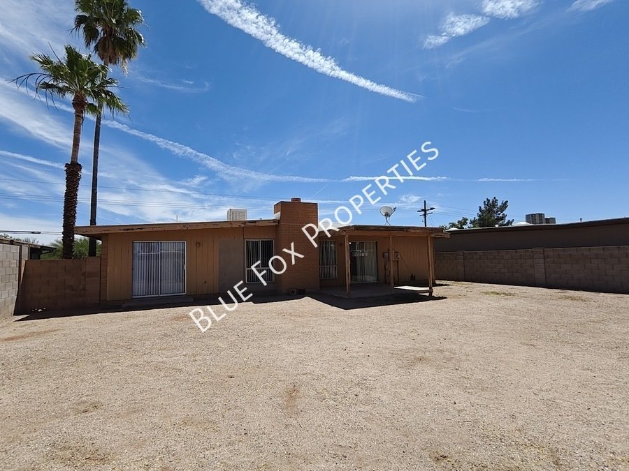 Drive home tomorrow to this ready to move in 2 bedroom! property image