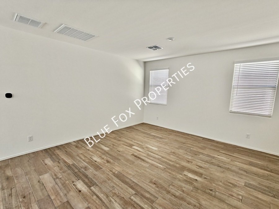 9251 N Peridot Vista Ave property image