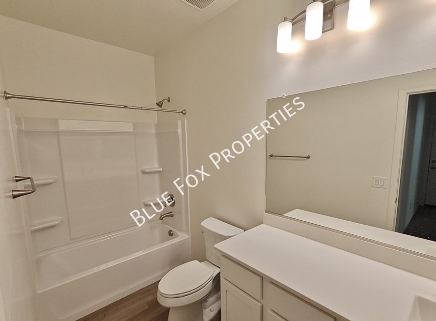 9251 N Peridot Vista Ave property image