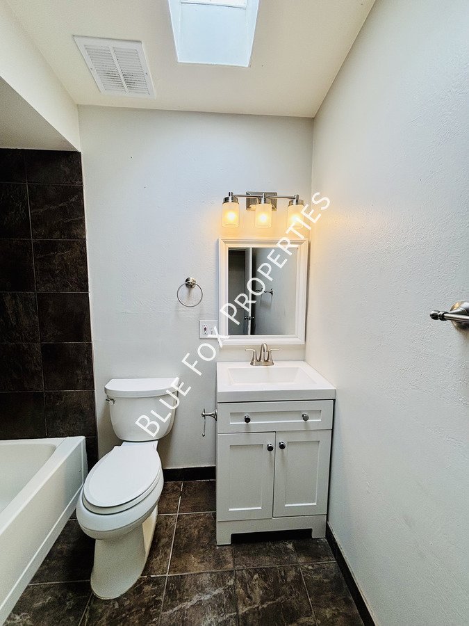 4355 East Glenn Street property image