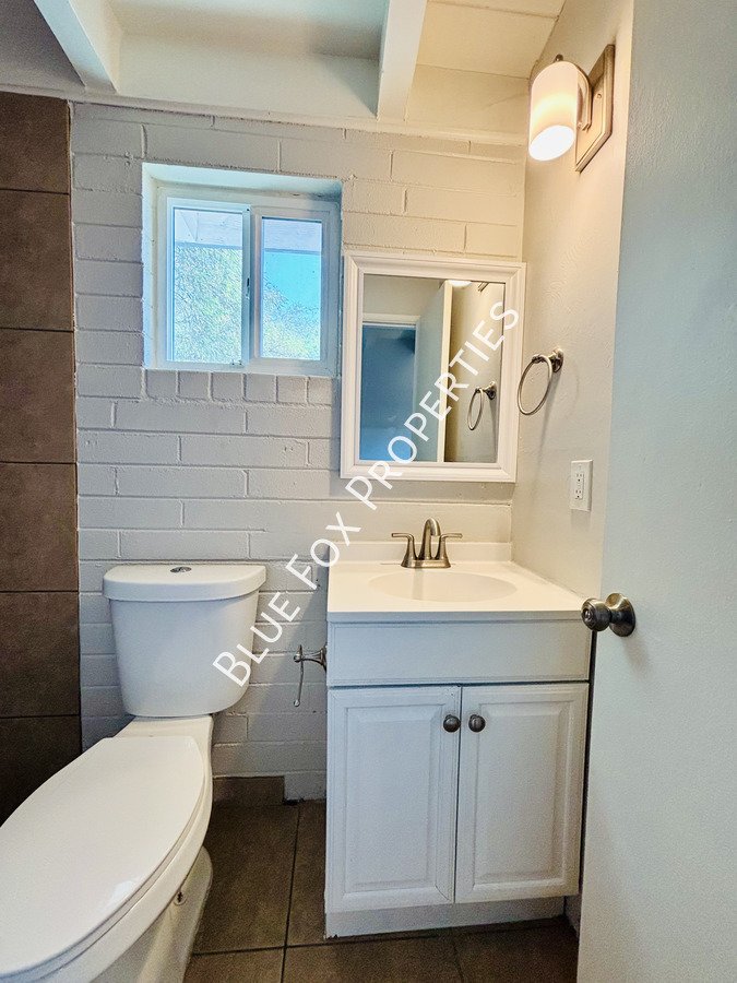 4355 East Glenn Street property image