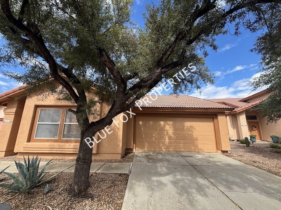 9913 N Woodstone Trail property image