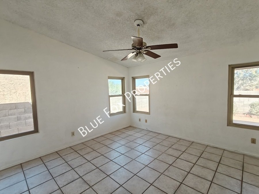 9073 N. Tiger Eye Way property image