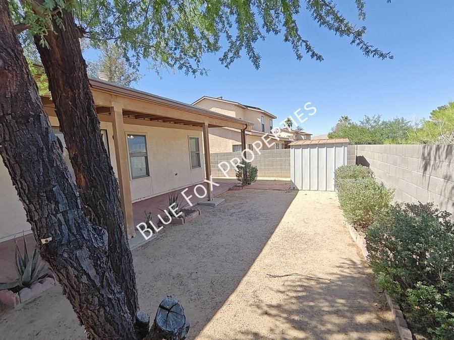 9073 N. Tiger Eye Way property image