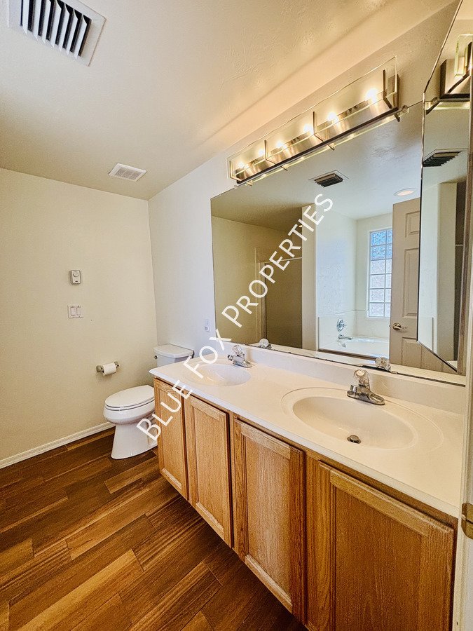 10451 North Calle Verano Seco property image